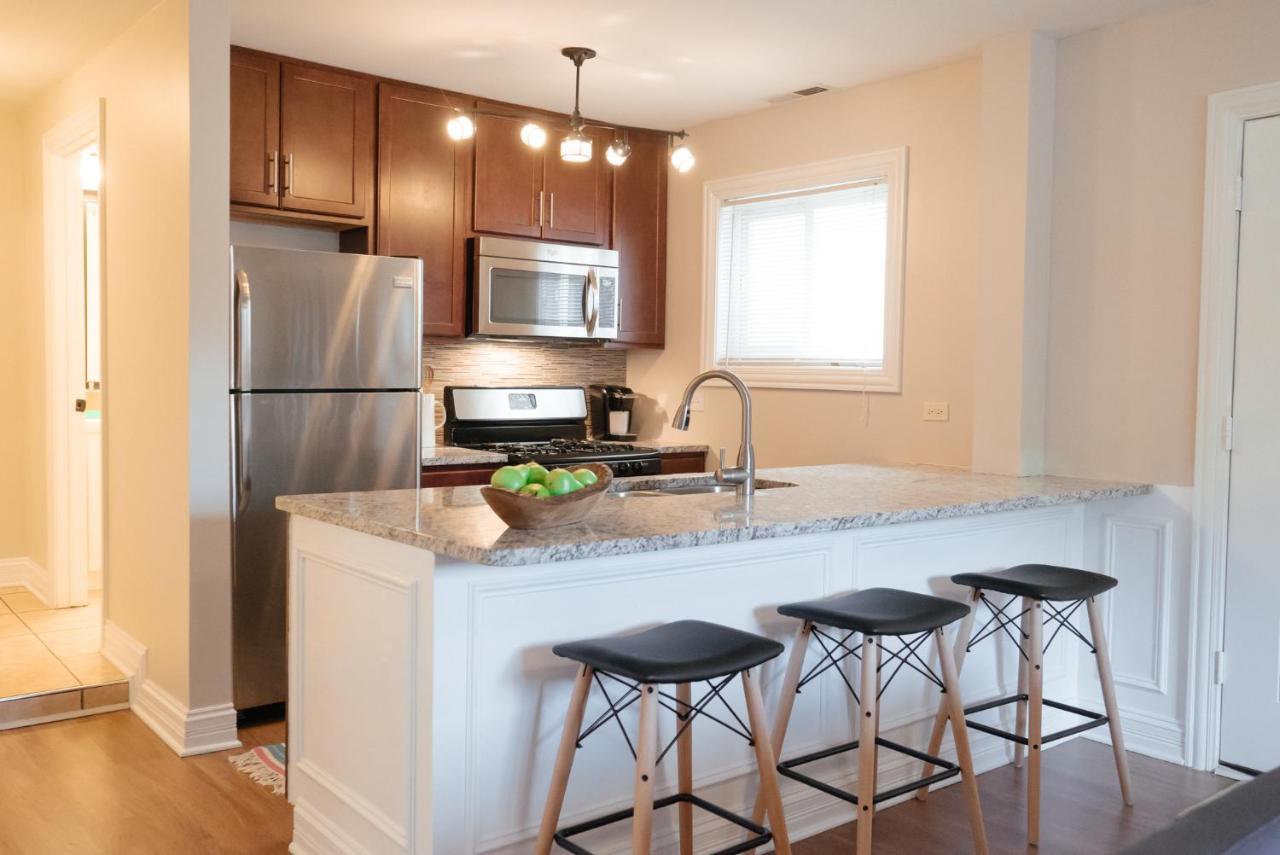 Cozy & Stylish 2Br Apt Near O'Hare Int'L Airport - Central Cozy Dunning エクステリア 写真