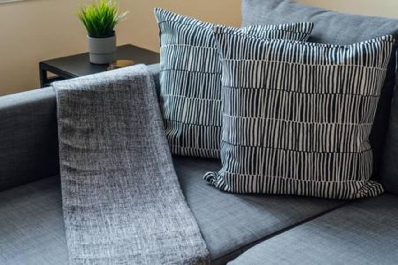 Cozy & Stylish 2Br Apt Near O'Hare Int'L Airport - Central Cozy Dunning エクステリア 写真